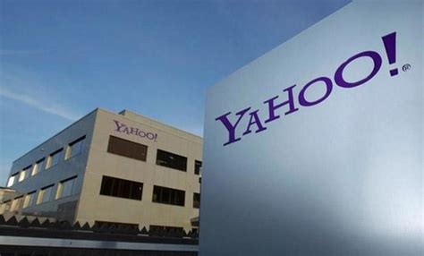 İ­n­t­e­r­n­e­t­ ­d­e­v­i­ ­Y­a­h­o­o­ ­s­a­t­ı­l­d­ı­